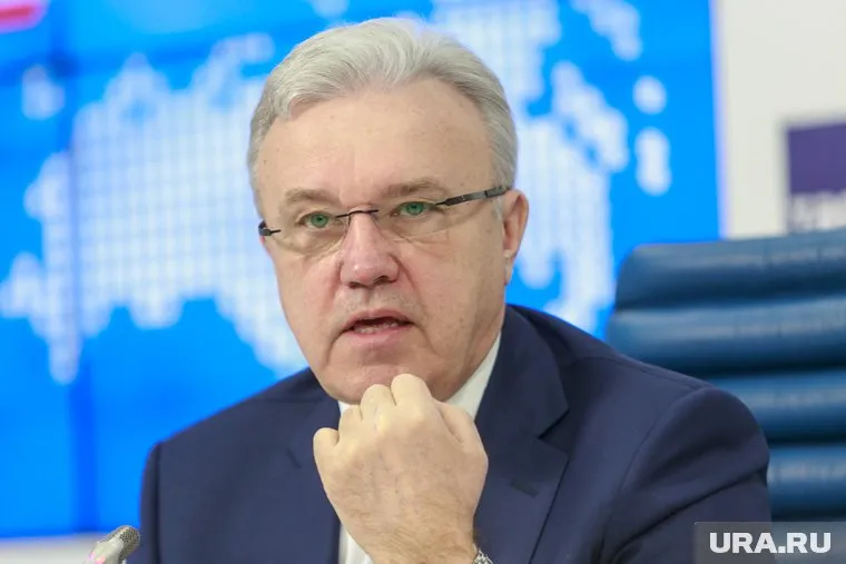 Александр Усс заявил, что получил предложение о повышении