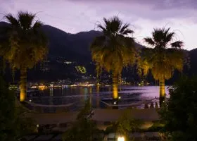 Врач рассказал, как не заразиться на отдыхе за границей