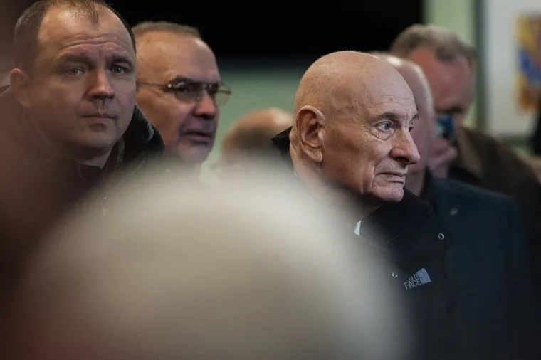 Прощание с бывшим гендиректором Завода имени Калинина Александром Тизяковым. Екатеринбург, спектор семен