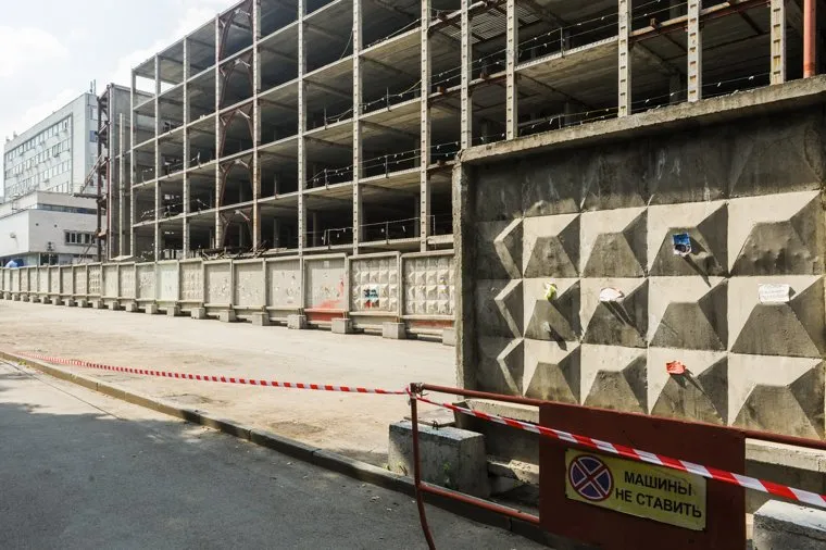 Долгострой на Васенко 94. Челябинск