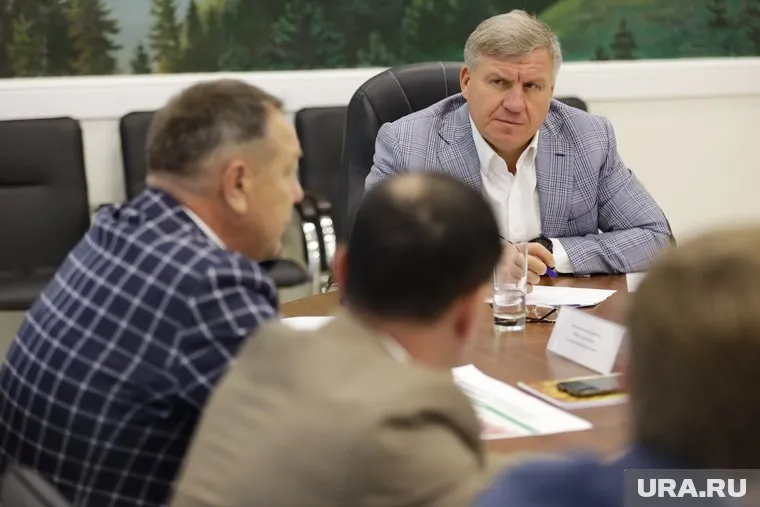 Совещание по вопросам развития сельского хозяйства на Урале провел агроинвестор Алексей Бобров