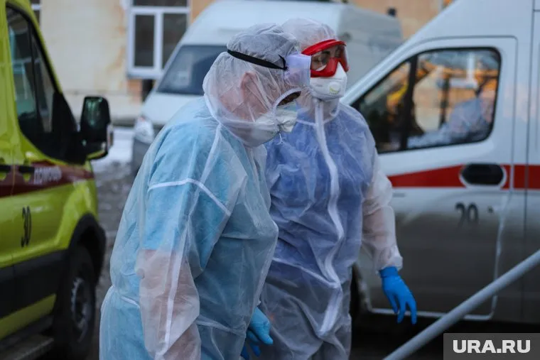 За время время пандемии в Россия выявлено 4 177 330 случаев коронавируса