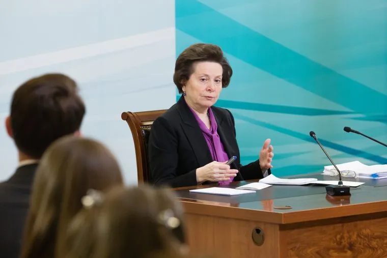 Пресс-конференция Губернатора Ханты-Мансийского автономного округа – Югры Н.В. Комаровой. Ханты-Мансийск, комарова наталья 