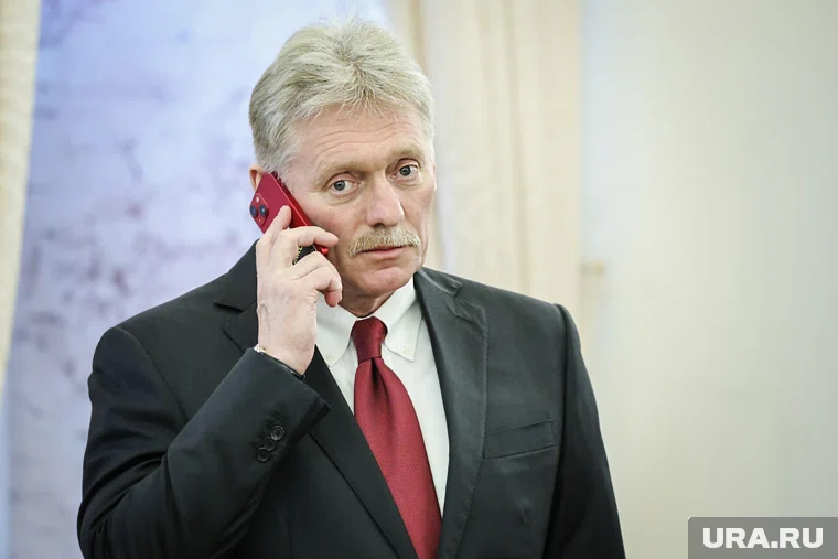 Песков заявил, что в Кремле считают нецелесообразным вести общение через СМИ 