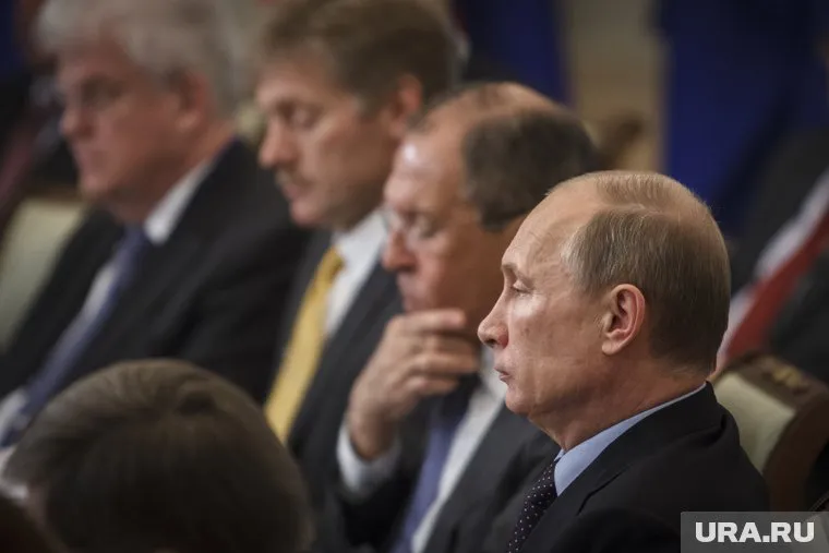 Владимир Путин и Сергей Лавров попадут под новый санкционный список Евросоюза, заявил Жозеп Боррель