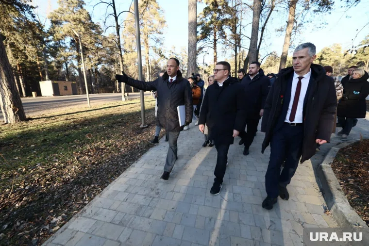 Текслер посетил парк Автозаводцев, который стал популярным местом для отдыха у горожан 