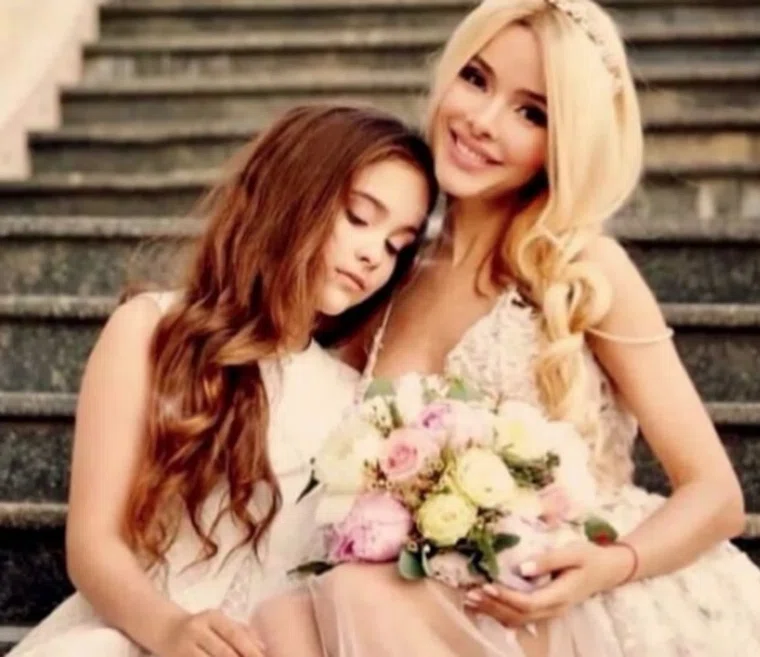 Алена годами уверяла, что девочка — ее родная дочь