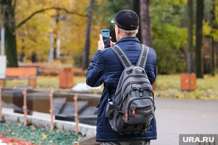 Лучше всего интернет работает у ледовой арены «Трактор», в парке «Сад Победы», около главного корпуса ЮУрГУ и в сквере Семьи