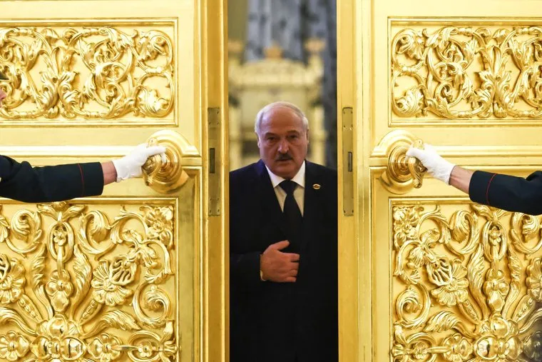 Владимир Путин и Александр Лукашенко на заседании высшего Госсовета союзного государства России и Белоруссии. Москва