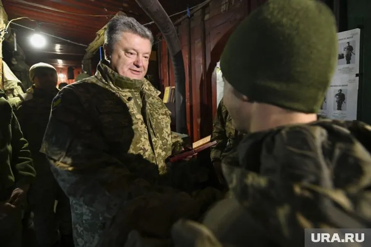 Порошенко хочет посетить бывшее добровольческое подразделение