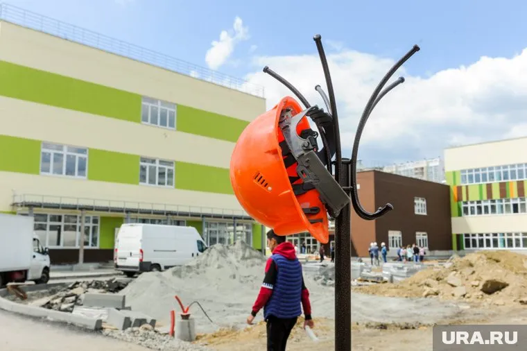 Некоторые работодатели злоупотребляют использованием ненормированного рабочего дня, отметил Ярослав Нилов