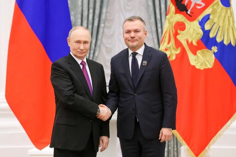 Президент Владимир Путин вручил государственные награды