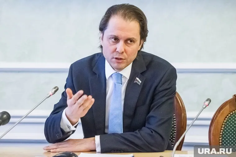 С инициативой увеличить доходы тюменских участковых выступила ЛДПР