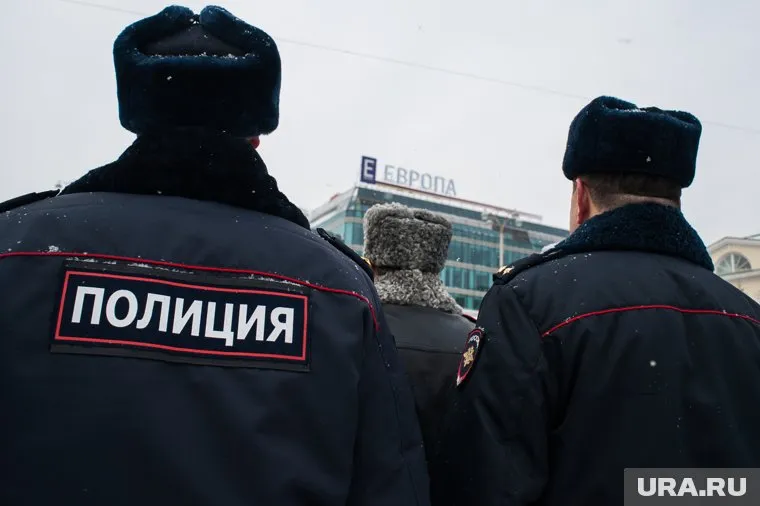 Коллеги погибшего сотрудника ГИБДД в Новой Ляле дают показания (архивное фото)