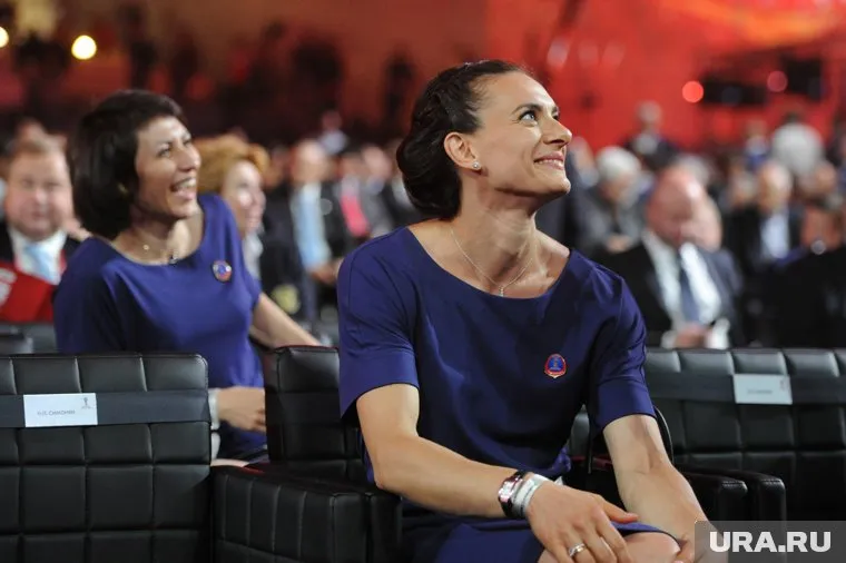 Елена Исинбаева исключена из состава центрального штаба Народного фронта