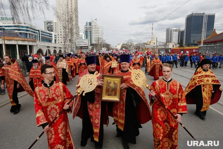 Крестный ход пройдет в день святых апостолов Петра и Павла (архивное фото)