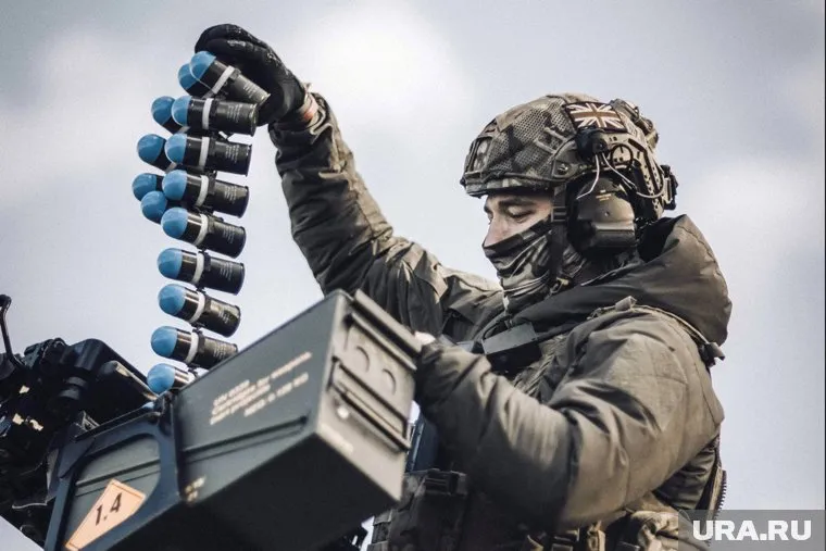 Запад ищет пути для размещения военного контингента на Украине