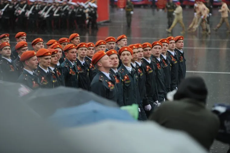 Парад. Челябинск