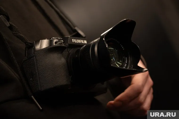 В Москве в результате ночного ДТП погиб известный фотограф Рафаэль Юсипов, он на байке столкнулся с автомобилем