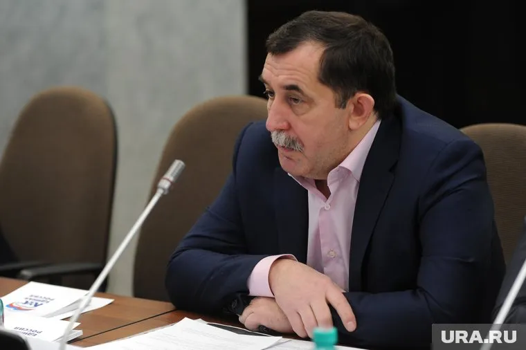 Одним из собственников компании-застройщика является Олег Лакницкий