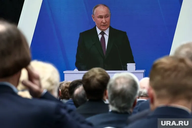 Борис Писториус после слитого разговора немецких военных призвал не влюбляться во Владимира Путина