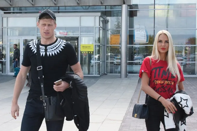 Павел Погребняк с женой прибыл в Екатеринбург, погребняк павел, погребняк мария