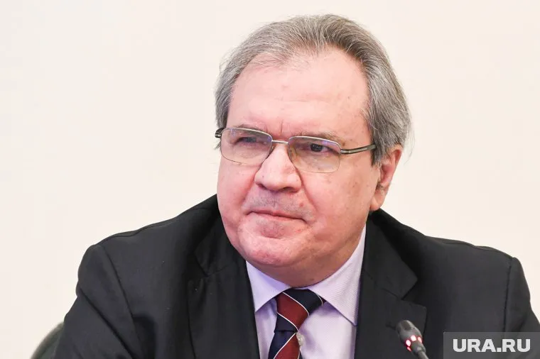 Для мобилизации заключенных нужно разработать специальную правовую схему, считает Фадеев