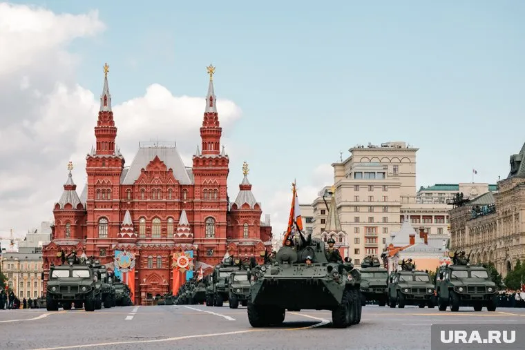 В Москве проходит репетиция парада к 9 Мая