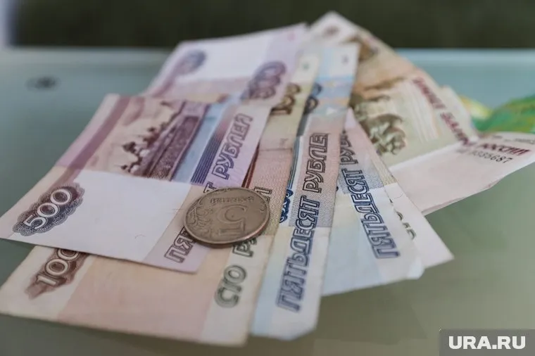 Центробанк выбирает символы для новой 500-рублевой банкноты