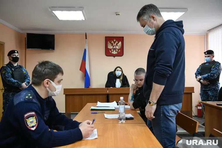 Адвокат бывшего мэра не станет оспаривать его статус иностранного агента (архивное фото)