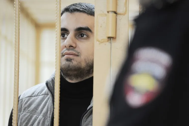 Приговор по беспорядкам у ТЦ Дирижабль. Необр. Екатеринбург