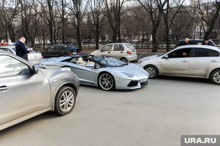 Сургутянам предложили купить Lamborghini Aventador (архивное фото)