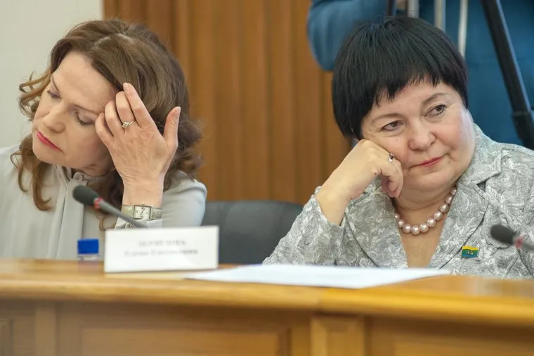 Восемьдесят третье заседание Екатеринбургской городской Думы. Екатеринбург, дерягина елена, овчинникова ира