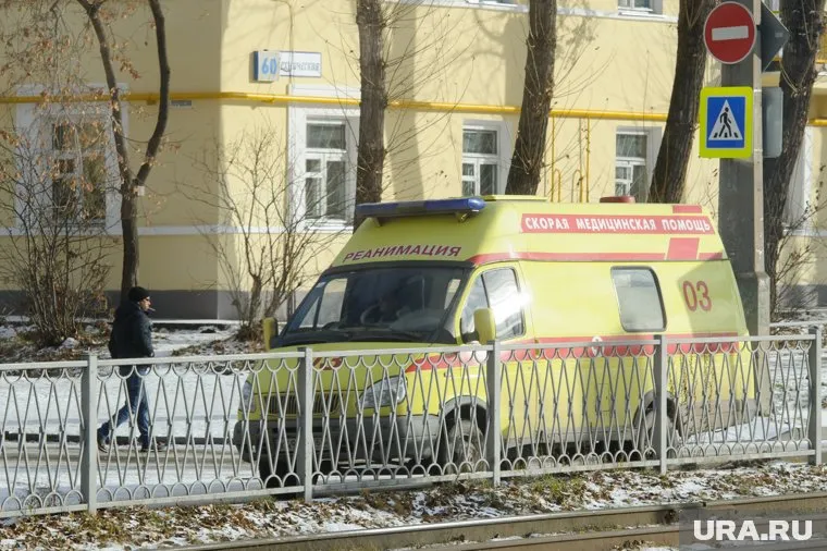 Скорая помощь не успела к пассажиру троллейбуса в Березниках