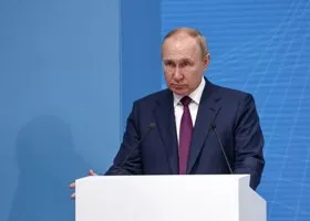 Владимир Путин открыл предприятие в Тюменской области