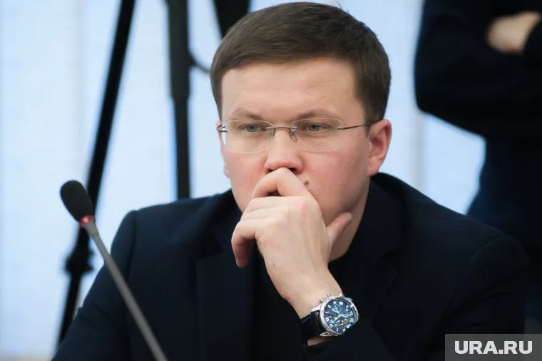 Местная политтусовка ждет назначения Николая Смирнягина третий месяц