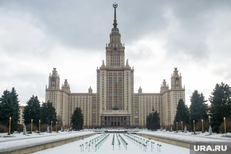 Алиса Теплякова хочет закончить МГУ экстерном