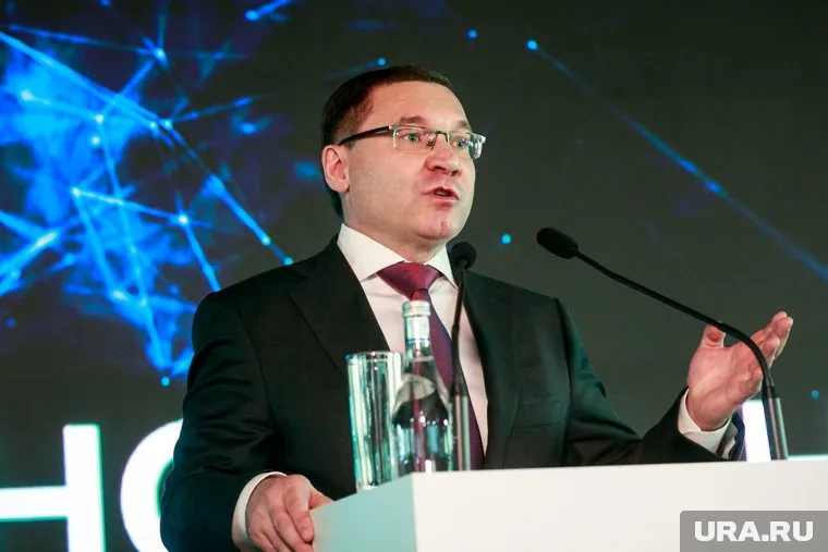 Владимир Якушев передаст однопартийцам вводные, полученные на федеральном съезде ЕР