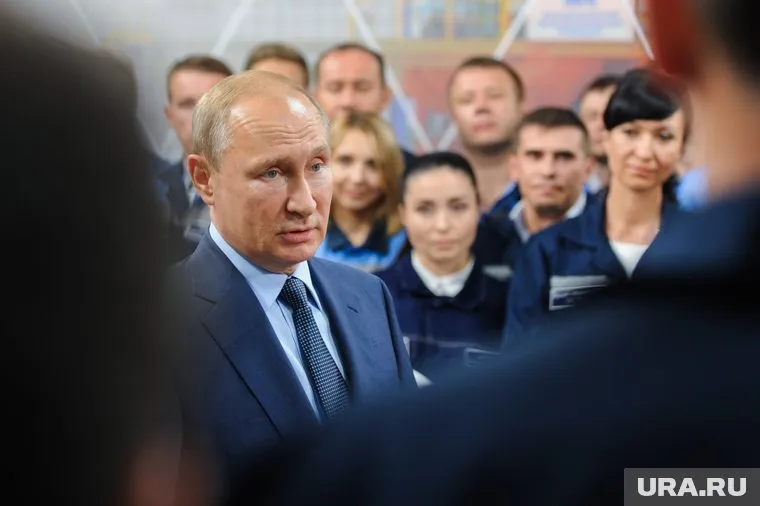 Владимир Путин, по заявлению Кремля, не должен высказываться по каждому значимому событию