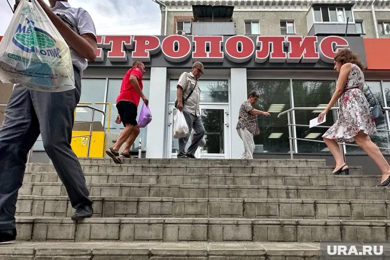 Курганский супермаркет требует взыскать долг за неоплаченный товар у ресторана