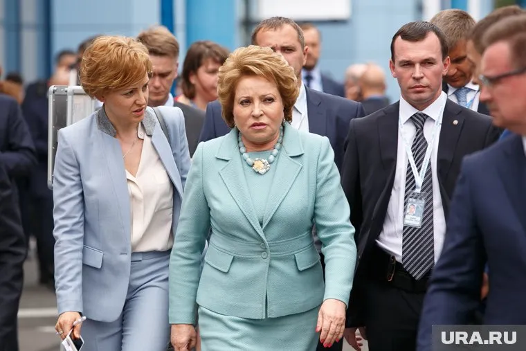 Валентина Матвиенко обещает, что "патриотический стоп-лист" будет пополняться