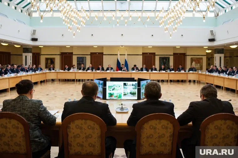 Российские губернаторы надеются на помощь Москвы