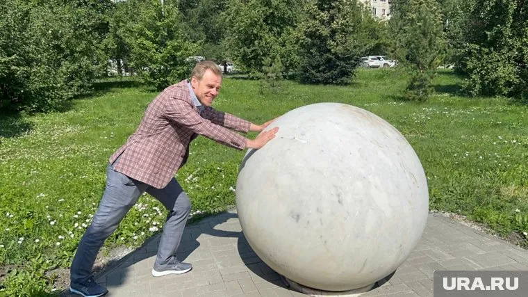 Мошенники создали фальшивый аккаунт депутата Антона Рыжего