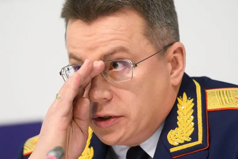 Пресс-конференция руководителя Уральского СУ на транспорте СК России Петра Решетникова. Екатеринбург