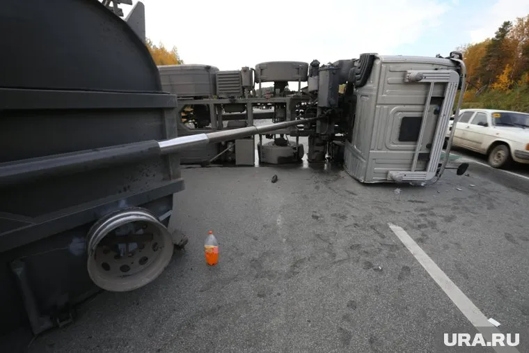 В результате ДТП пострадали 15 человек (архивное фото)