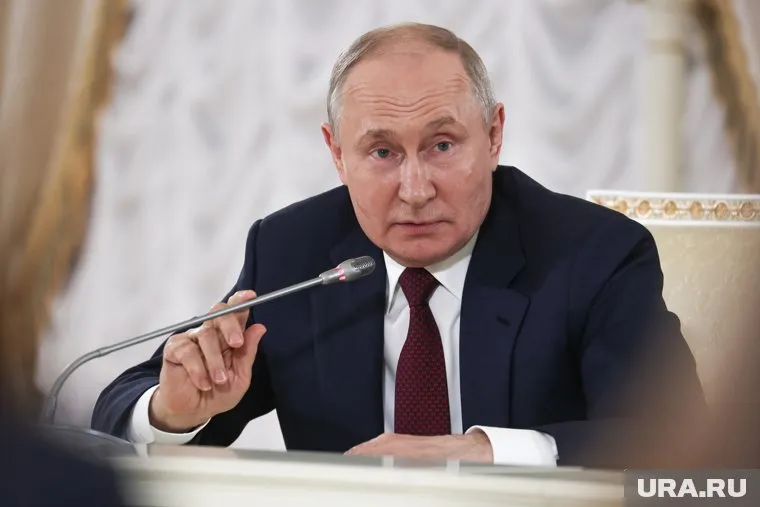 Президент РФ Владимир Путин озвучил планы по масштабному обновлению городского пассажирского транспорта в стране