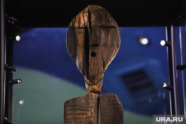 В обществе нет единогласного мнения по поводу того, что именно символизирует Шигирский идол