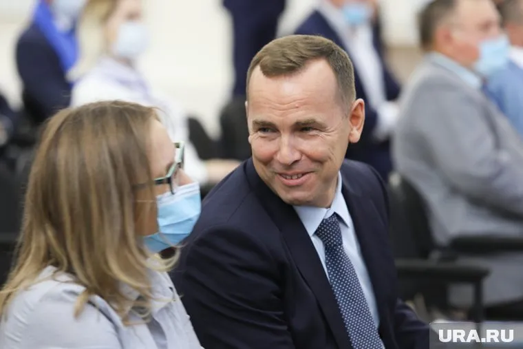 Вадим Шумков пока не нашел замену Анастасии Гусаровой