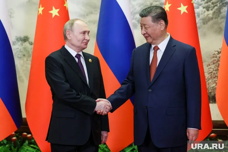 У лидеров двух стран прошел первый раунд переговоров