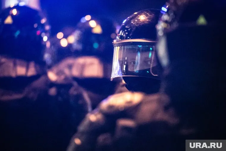 Минздрав Дагестана опроверг смерть полицейского после беспорядков в Махачкале